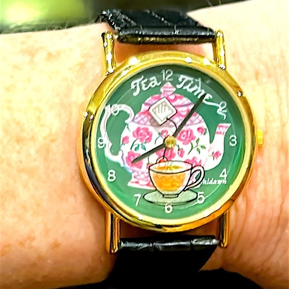Tea Time Pop Art Tea Pot Watch Genuine Black Leather Strap Watch Gold Accents - Picture 1 of 12
